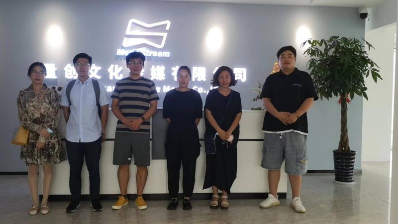 上海媒介投放服务：解析其核心要素与策略